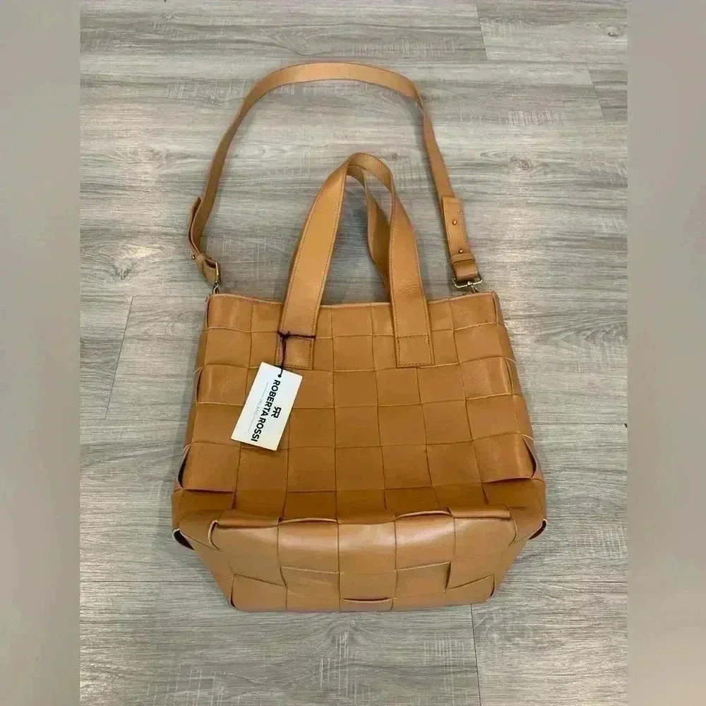 NWT Roberta Rossi Cuoio Bucket Bag Brown Leather